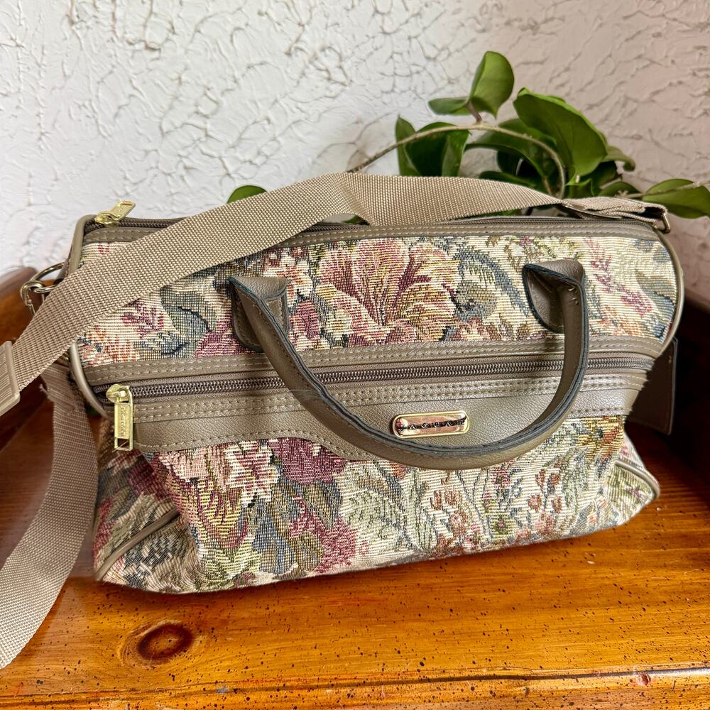 Vintage Floral Tapestry Jaguar Weekender Bag
